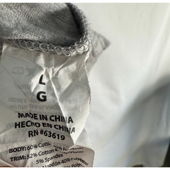 Bebe sport crop top tee T-shirt graphic size Large L Gray and Yellow color - Picture 4 of 7